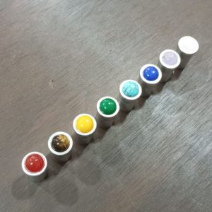 Puntas de minerales adaptables para diapasones